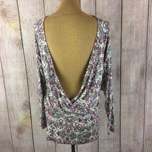 Noble Outfitters NWT Women's Size Medium Wanderlust 2 Way Open Reversible Top